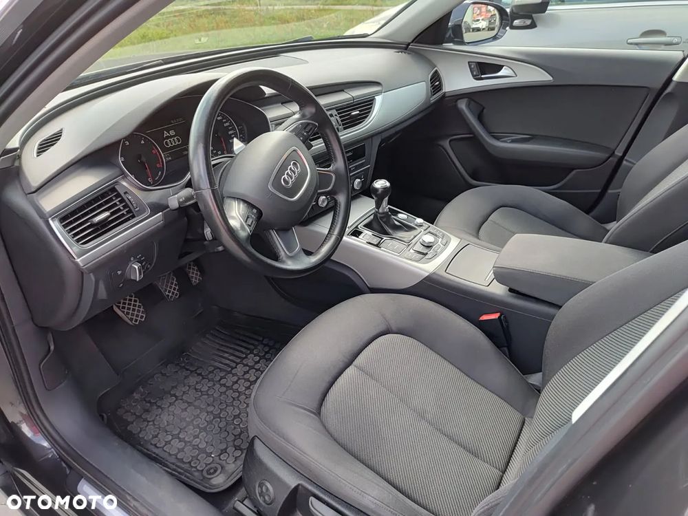 Audi A6 - 6