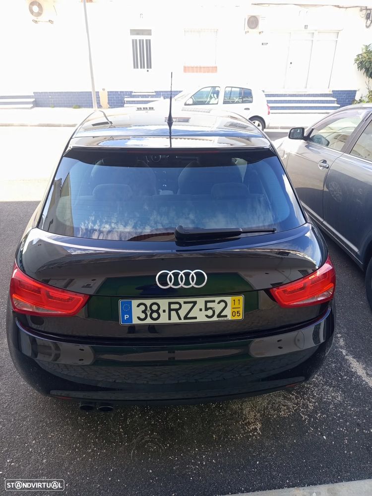 Audi A1 1.4 TFSI 119g S tronic Attraction - 5