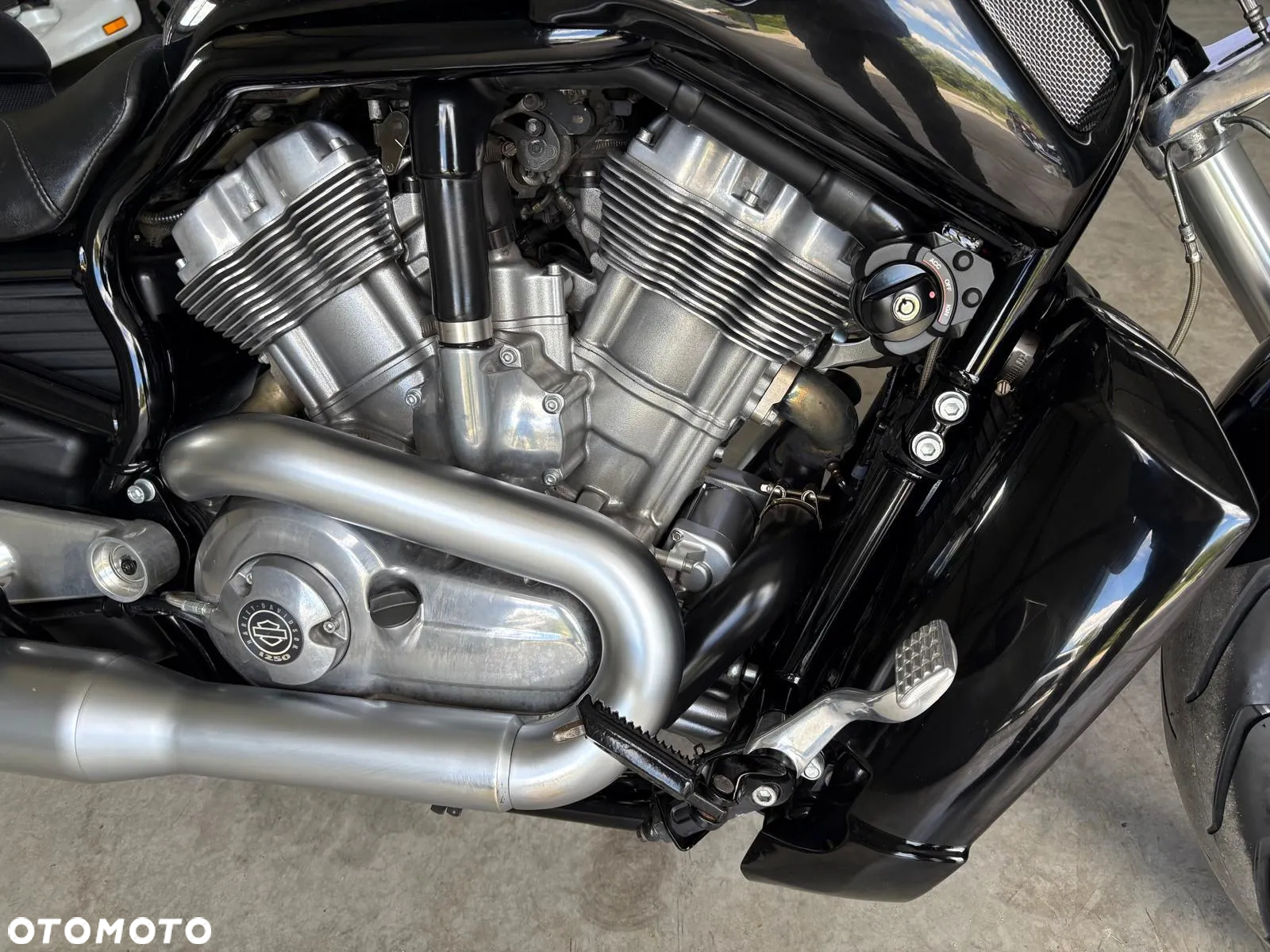 Harley-Davidson V-Rod Muscle - 14