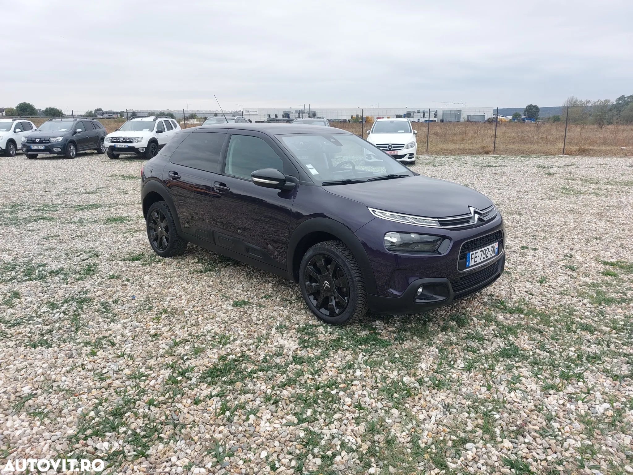 Citroën C4 Cactus PureTech 130 Stop&Start Shine - 1