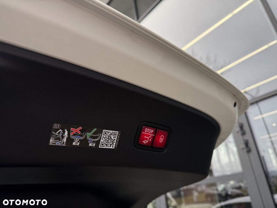 Mercedes-Benz GLC - 15