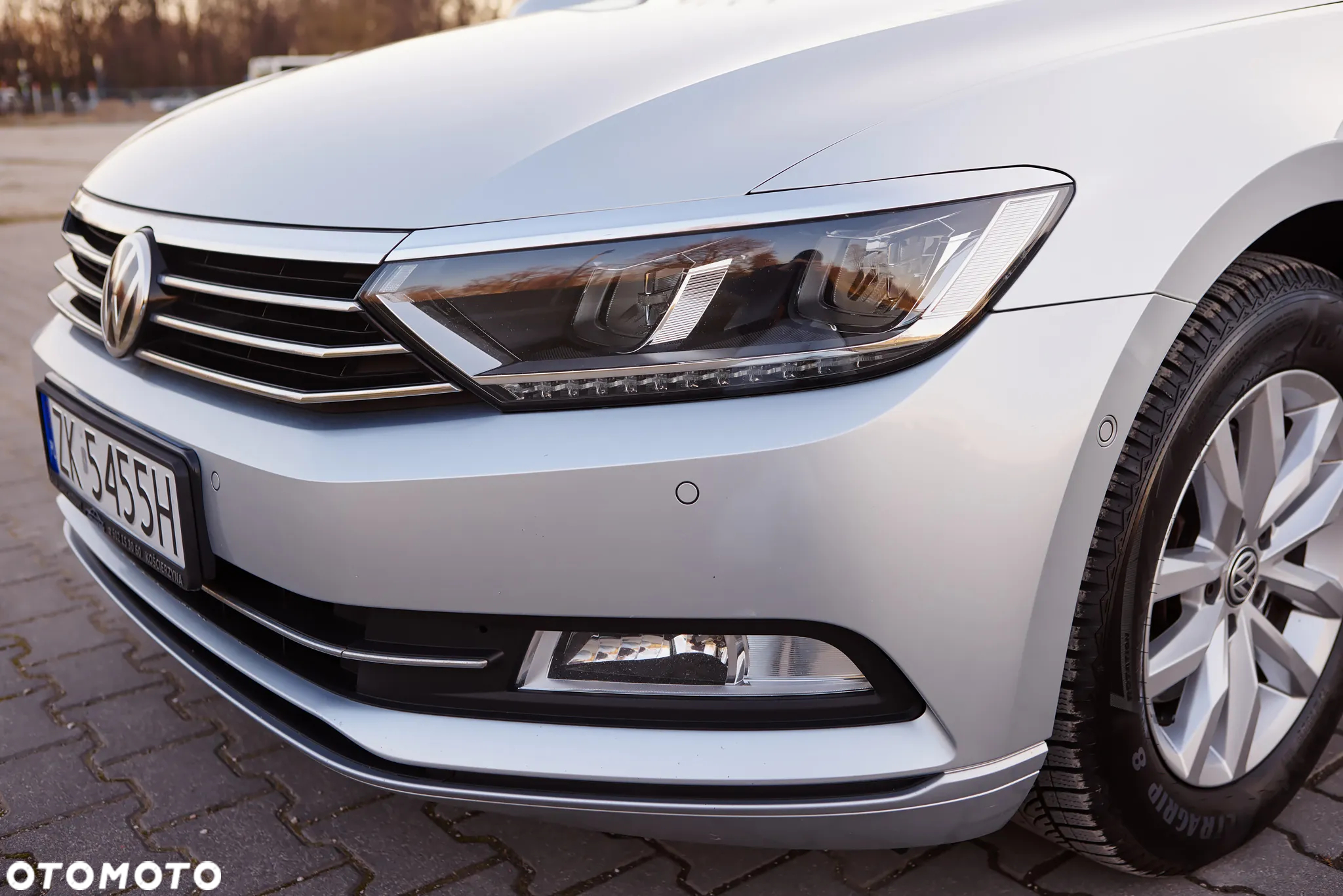 Volkswagen Passat 2.0 TDI BMT Comfortline DSG - 11