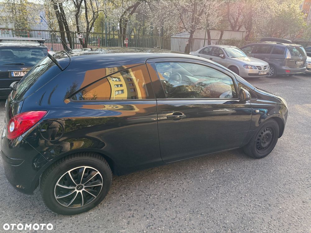 Opel Corsa 1.2 16V Enjoy - 5