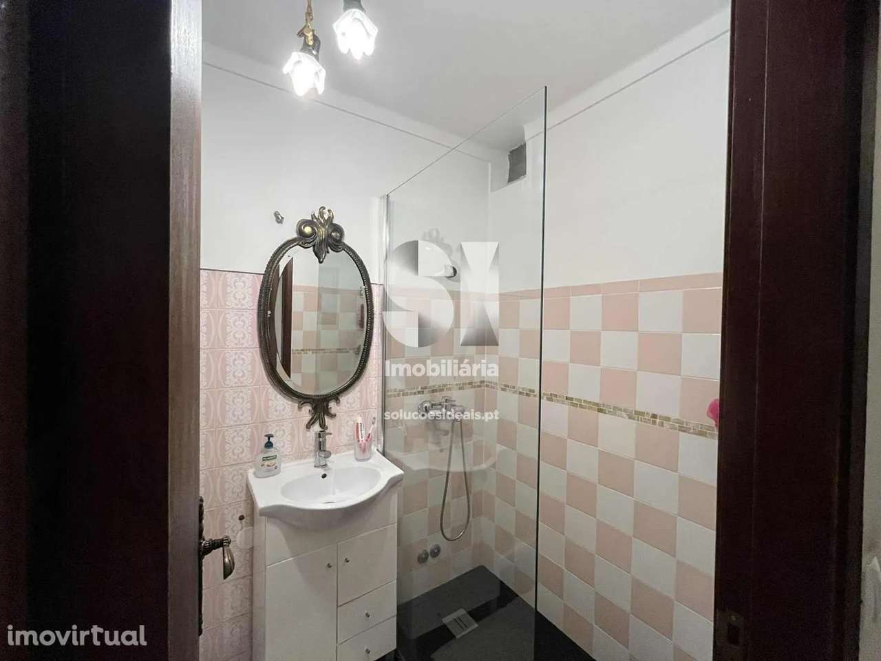 Moradia Geminada T4 - Grande imagem: 3/21