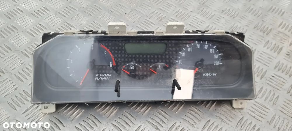 Nissan Terrano II Lift 2.7 3.0 Licznik - 7