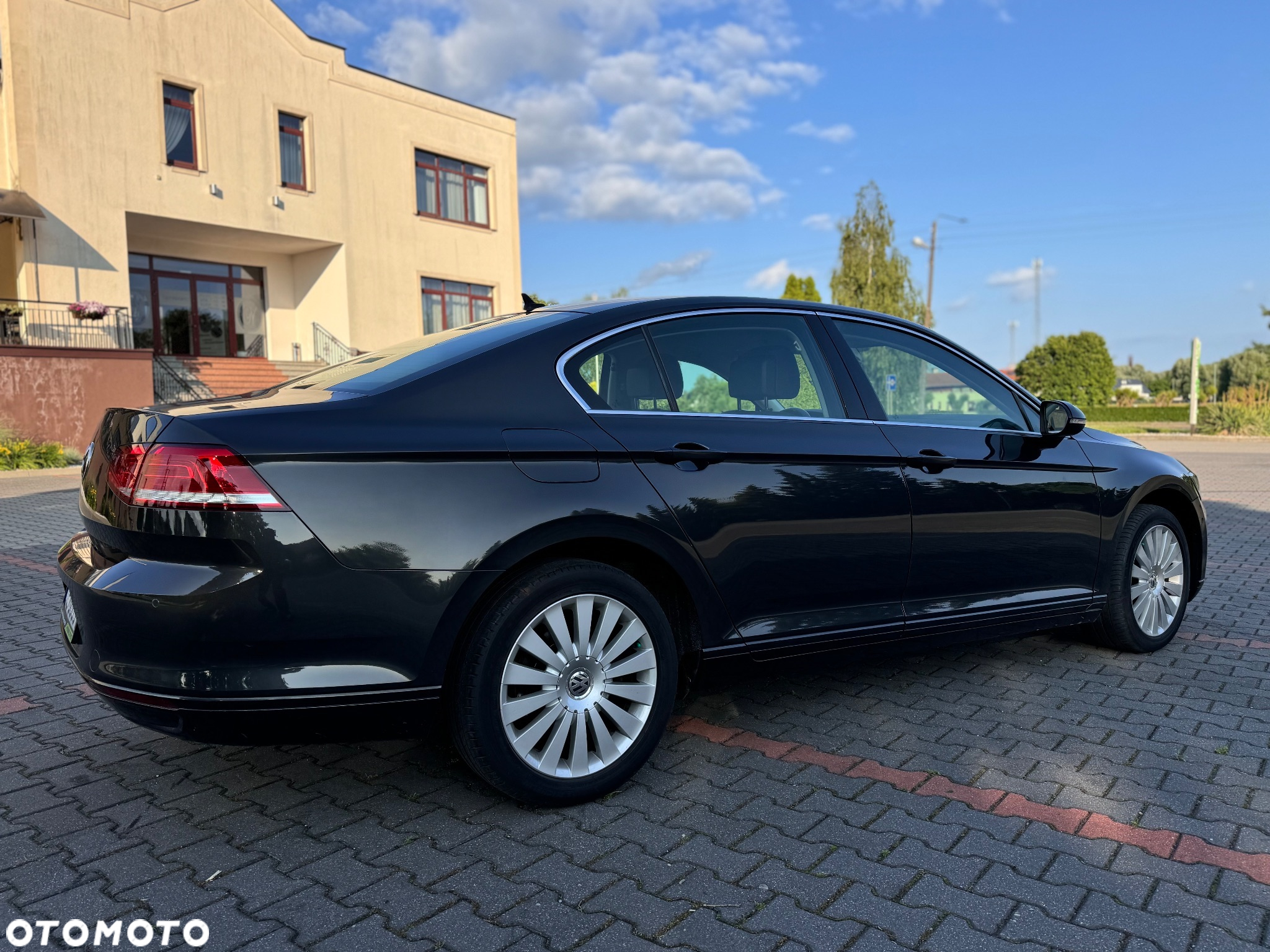 Volkswagen Passat 2.0 TDI BMT Comfortline DSG7 - 9