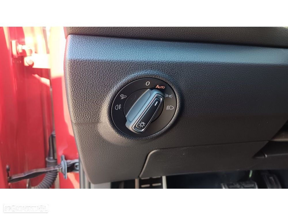 VW T-Roc 1.5 TSI R-Line DSG - 13