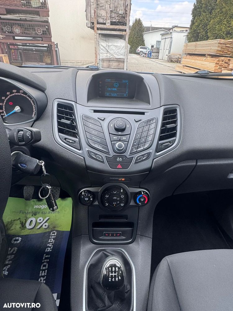 Ford Fiesta - 9