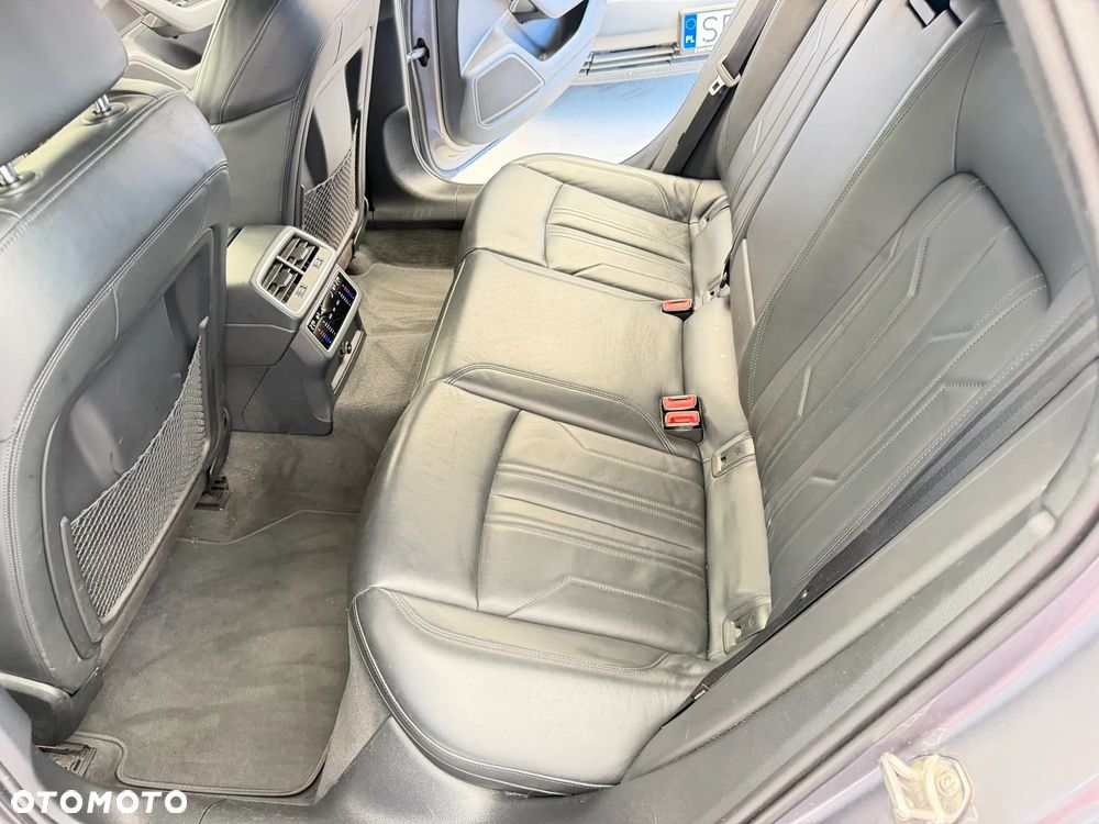 Audi A6 Limousine 50 TDI quattro tiptronic - 8