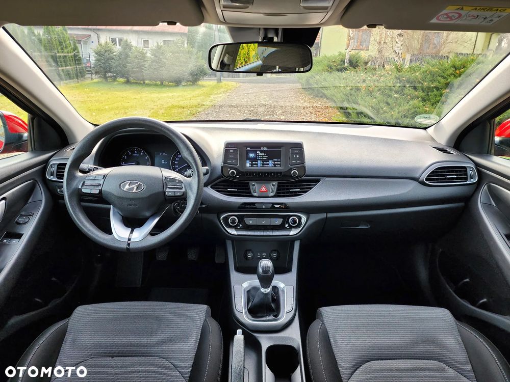 Hyundai i30 1.4 Trend - 8
