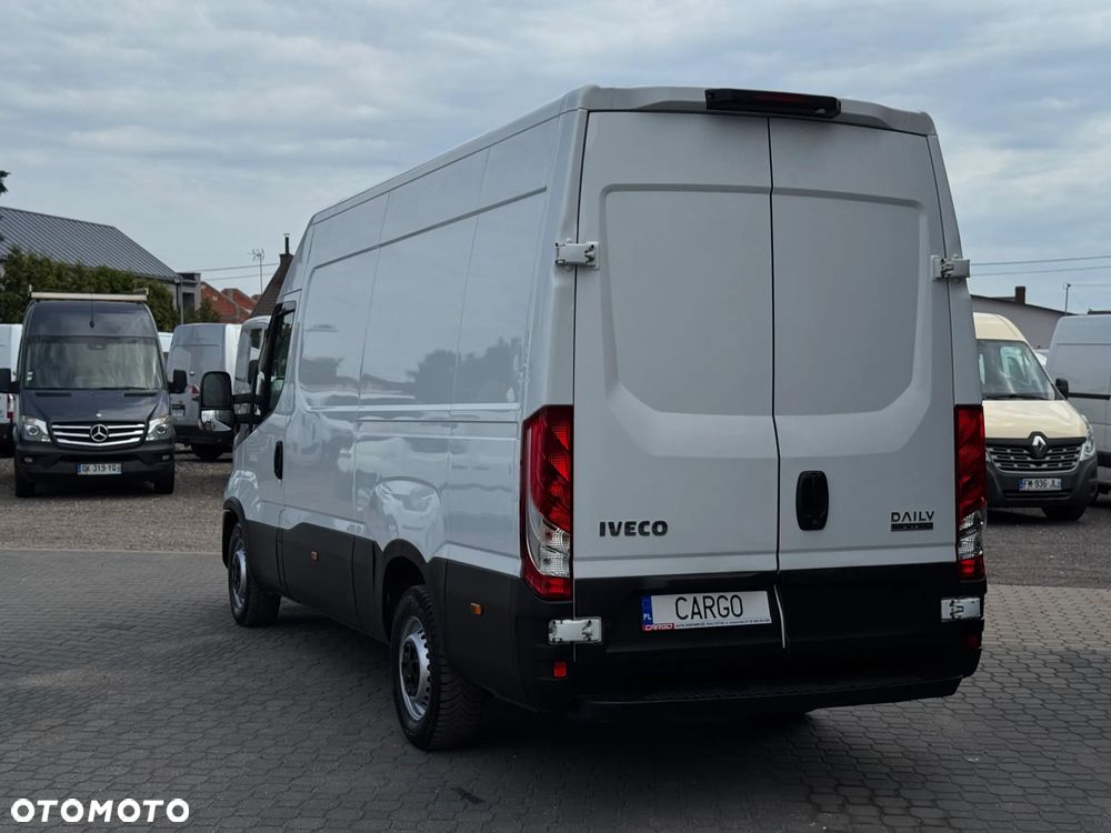 Iveco 35S18 - 5