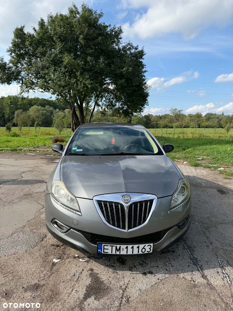 Lancia Delta - 1