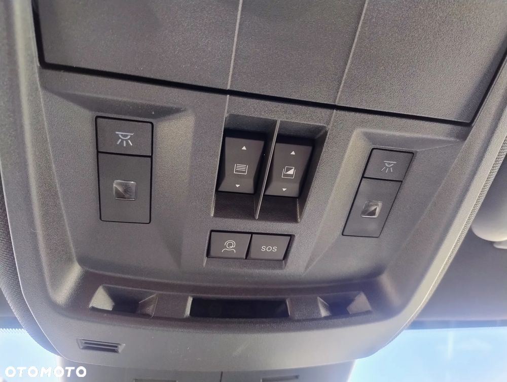 Peugeot 3008 1.2 PureTech mHEV GT Exclusive e-DCS6 - 33