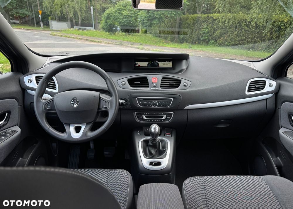 Renault Scenic 1.6 16V Luxe Expression - 28