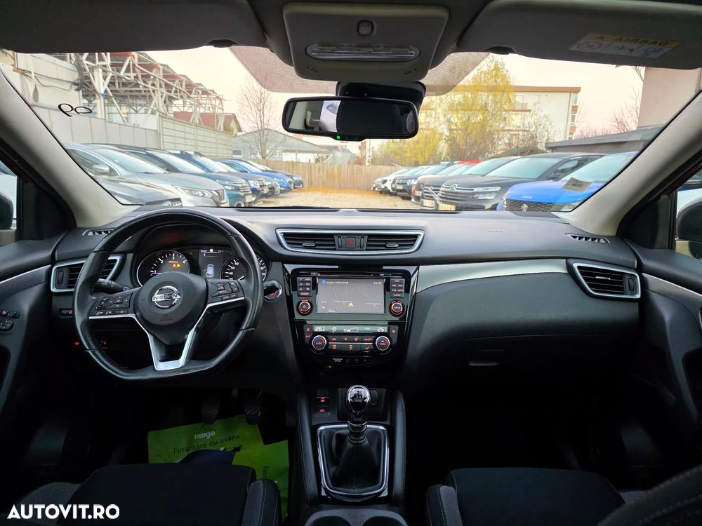 Nissan Qashqai 1.5 DCI N-Connecta - 20