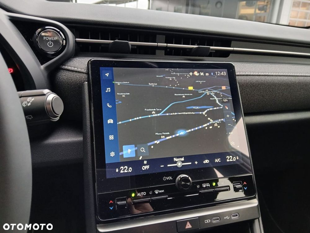 Lexus LBX 1.5 Hybrid - 17