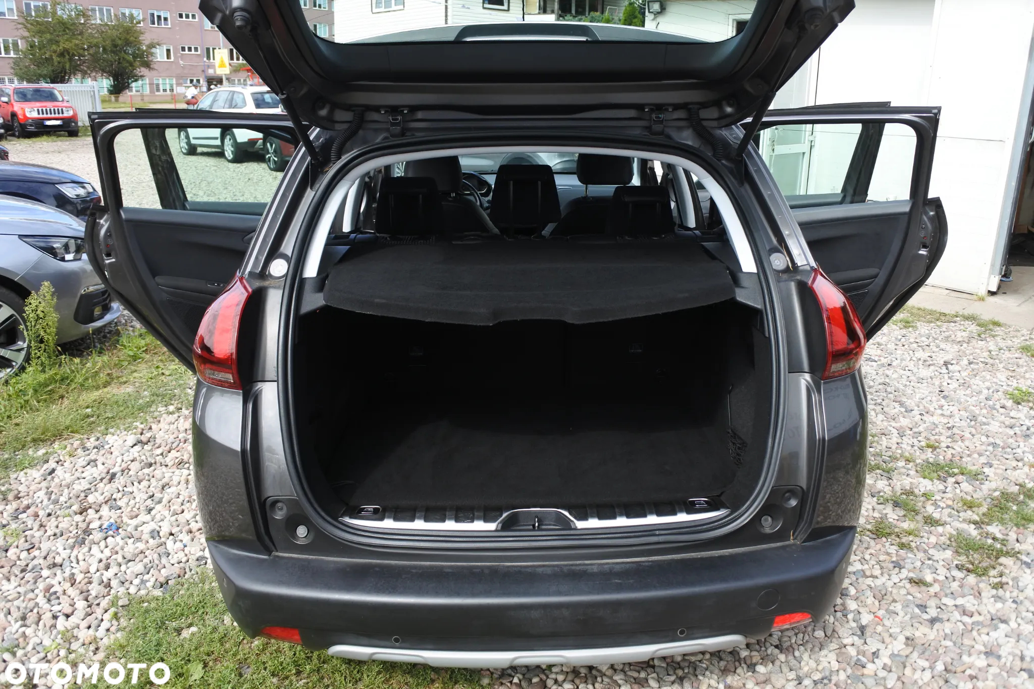 Peugeot 2008 PureTech 110 Stop&Start Allure - 10