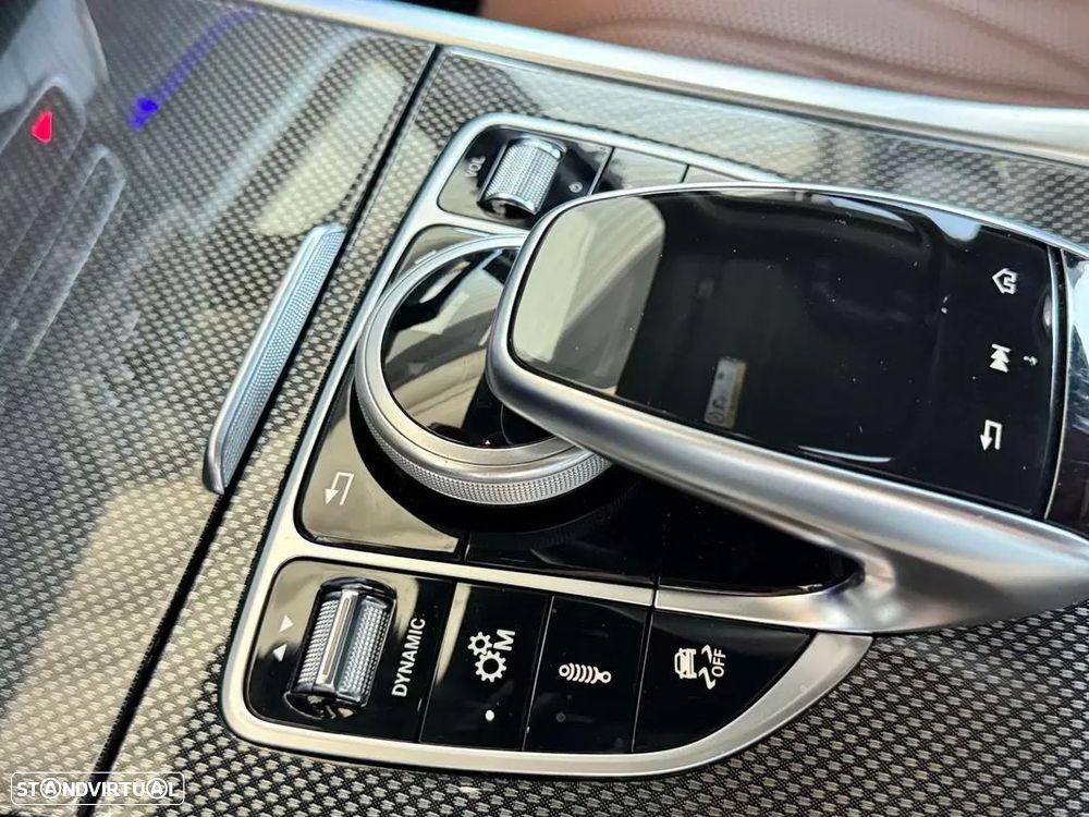 Mercedes-Benz G 63 AMG Standard - 40