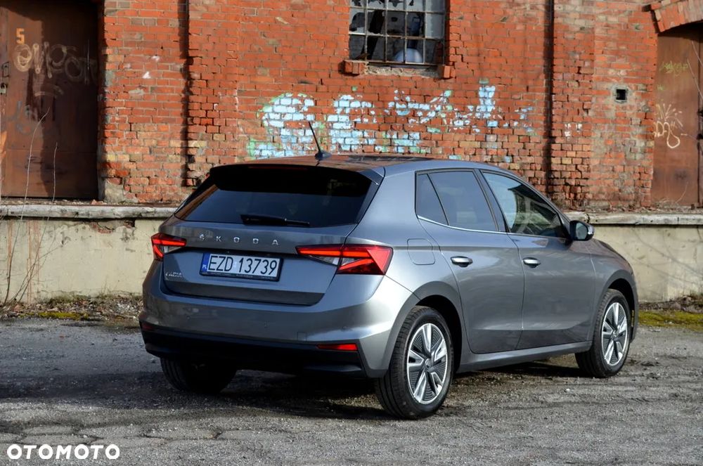 Skoda Fabia 1.5 TSI DSG Style - 4