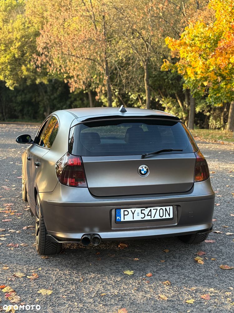 BMW Seria 1 - 24