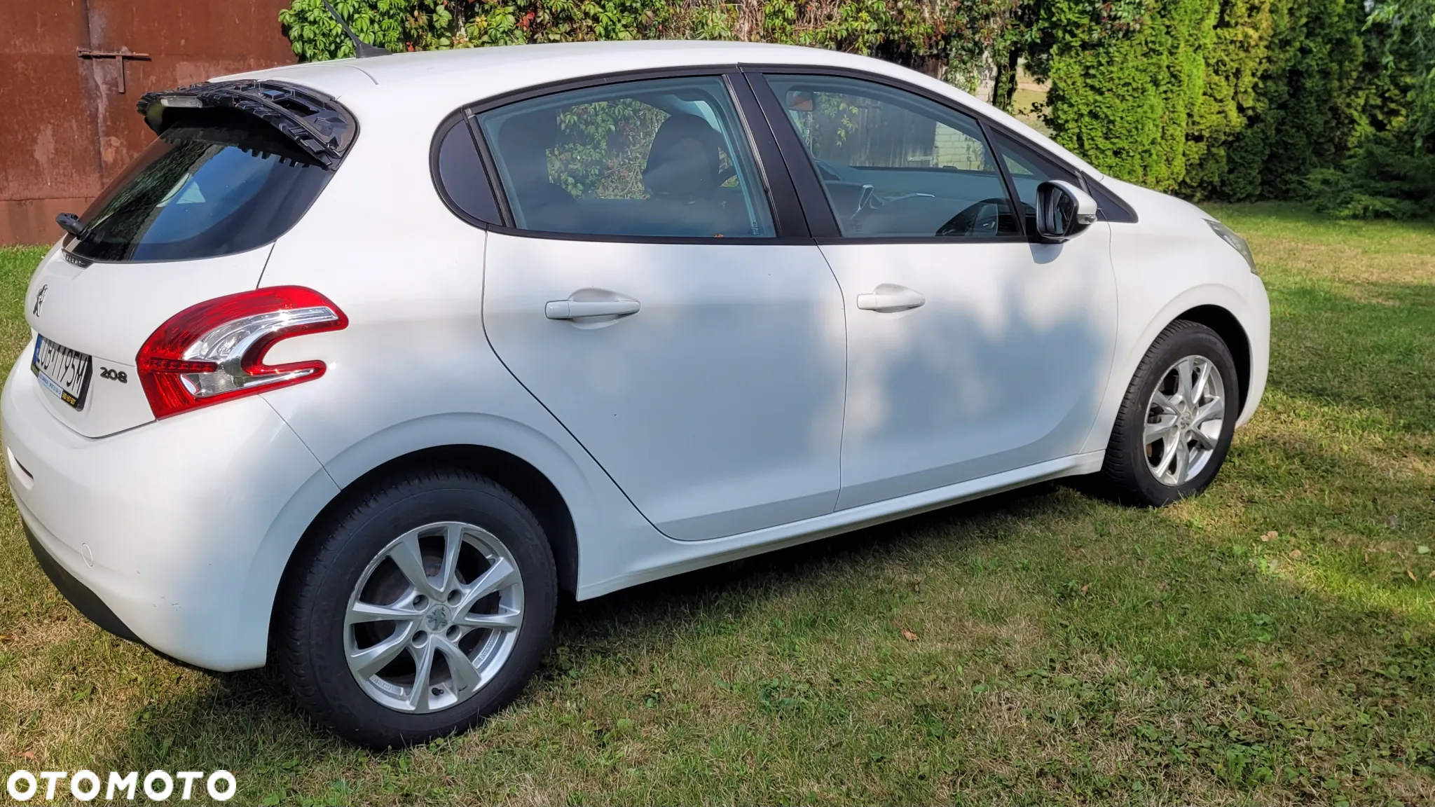 Peugeot 208 - 2