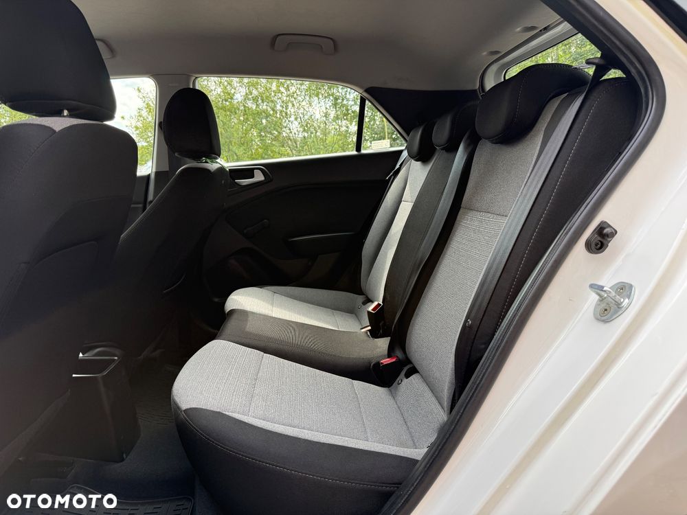 Hyundai i20 1.1 CRDi BlueDrive Comfort - 6