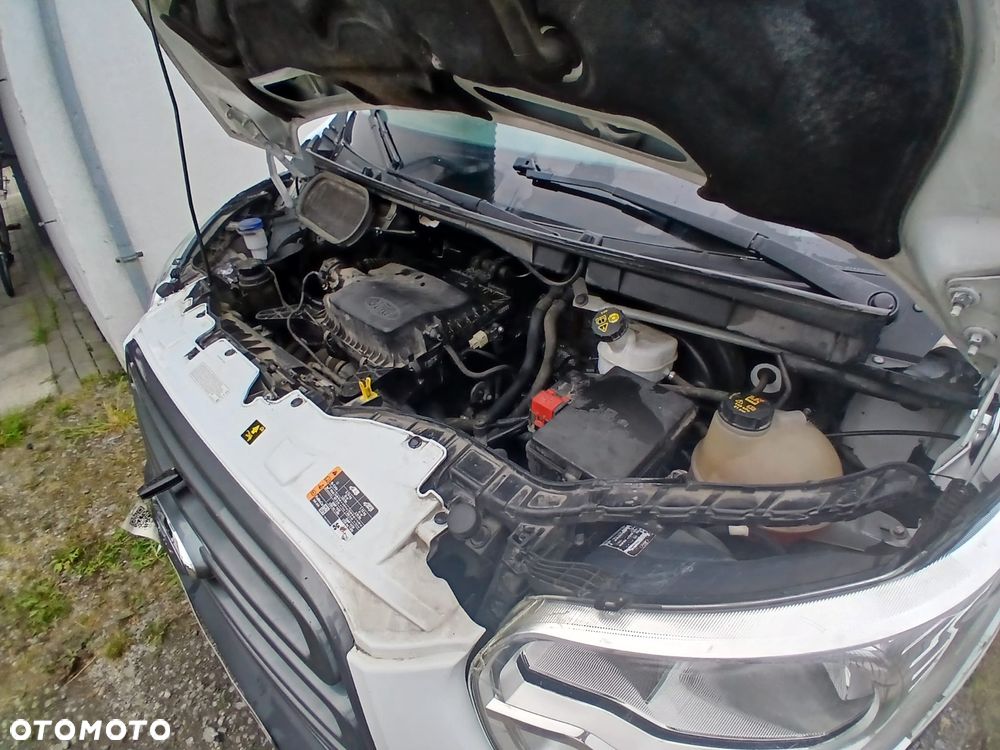 Ford Transit - 40