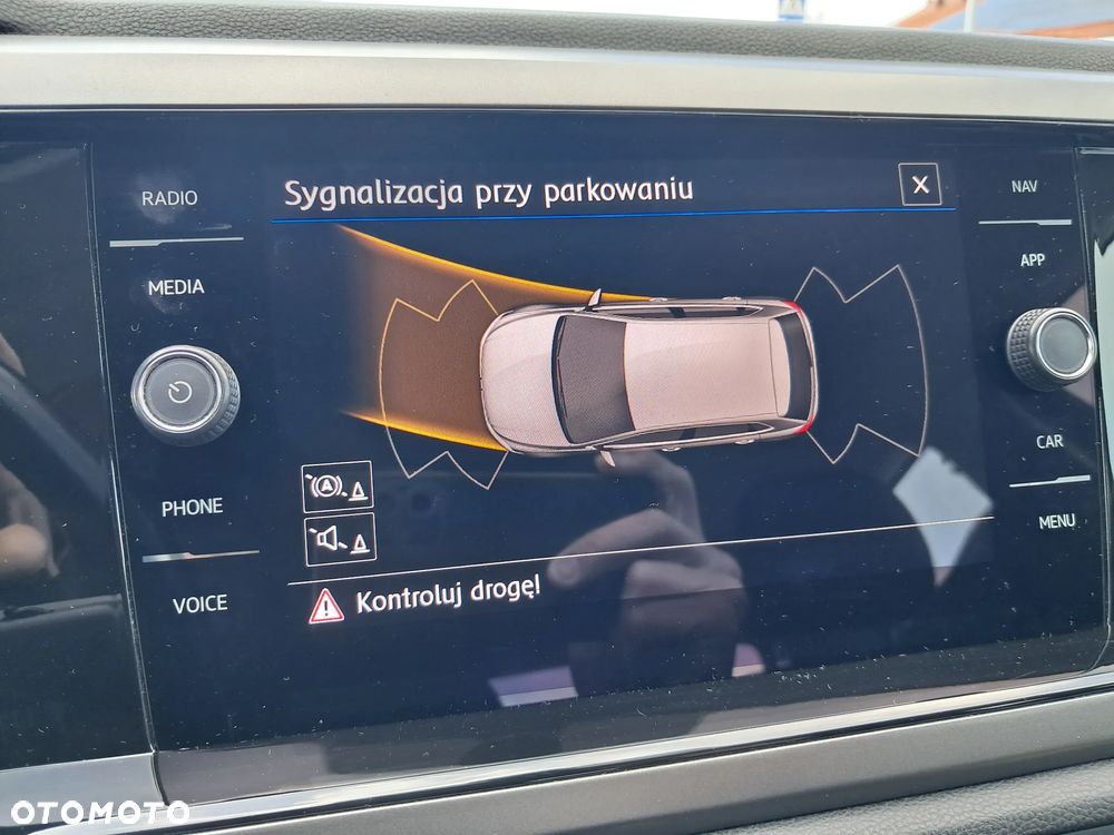 Volkswagen Polo 1.6 TDI SCR DSG Comfortline - 29