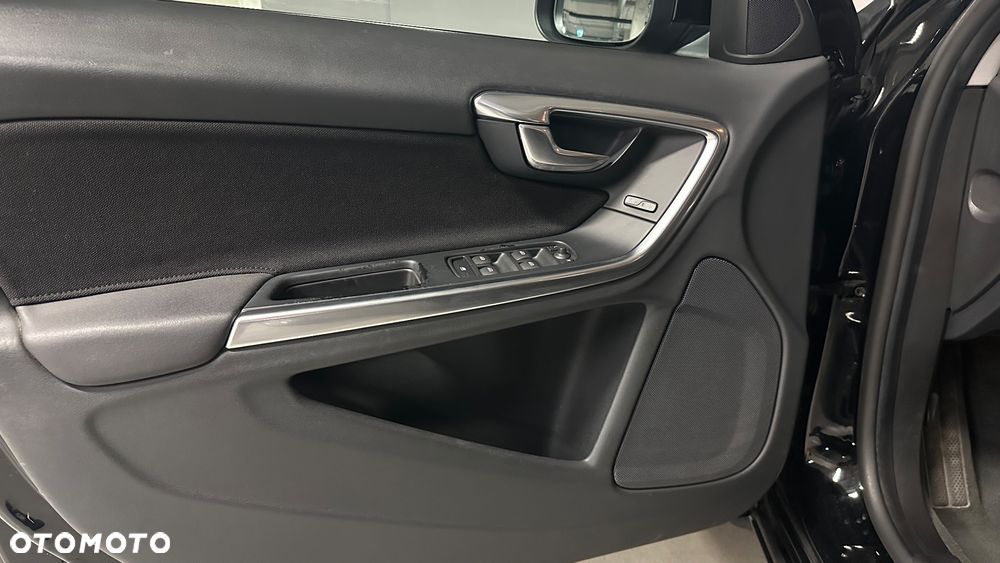 Volvo V60 - 23