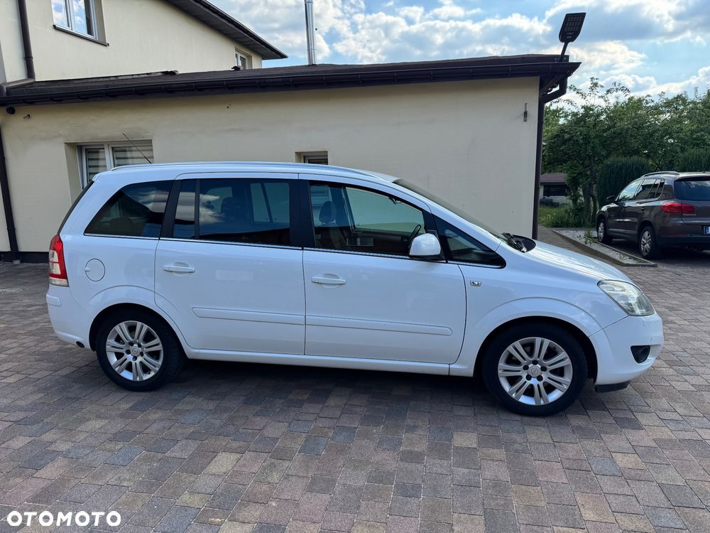 Opel Zafira 1.8 Family - 5