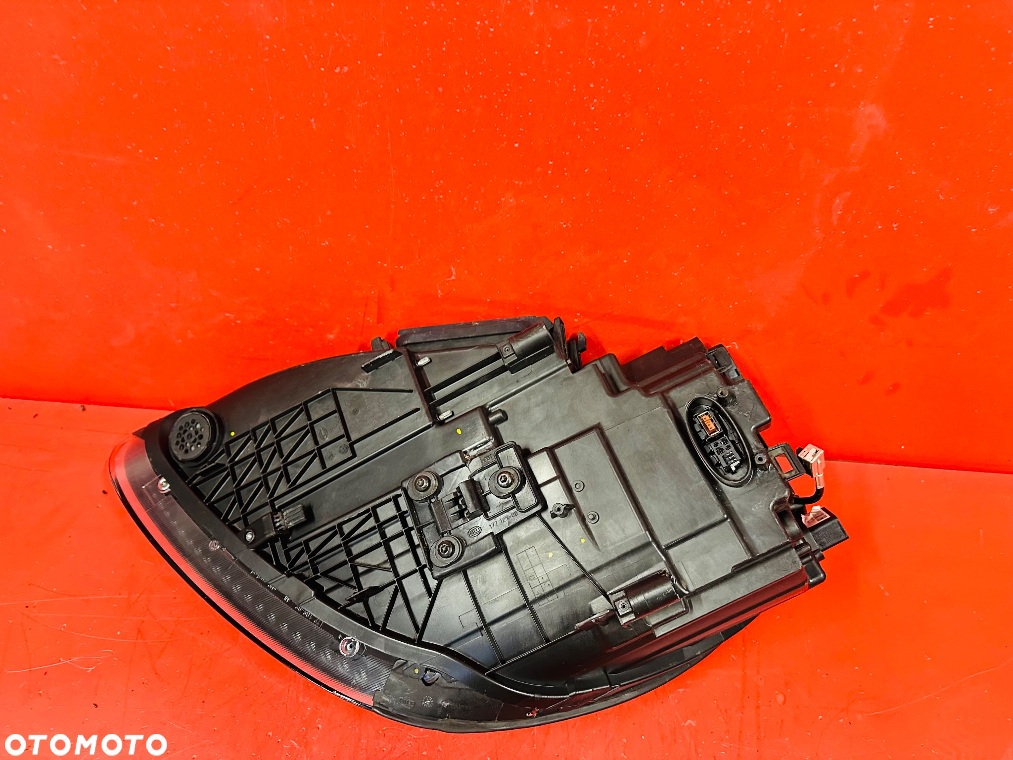 LAMPA PRAWA PORSCHE CAYENNE 7P5 GTS TURBO LED BI XENON SKRĘTNA - 8