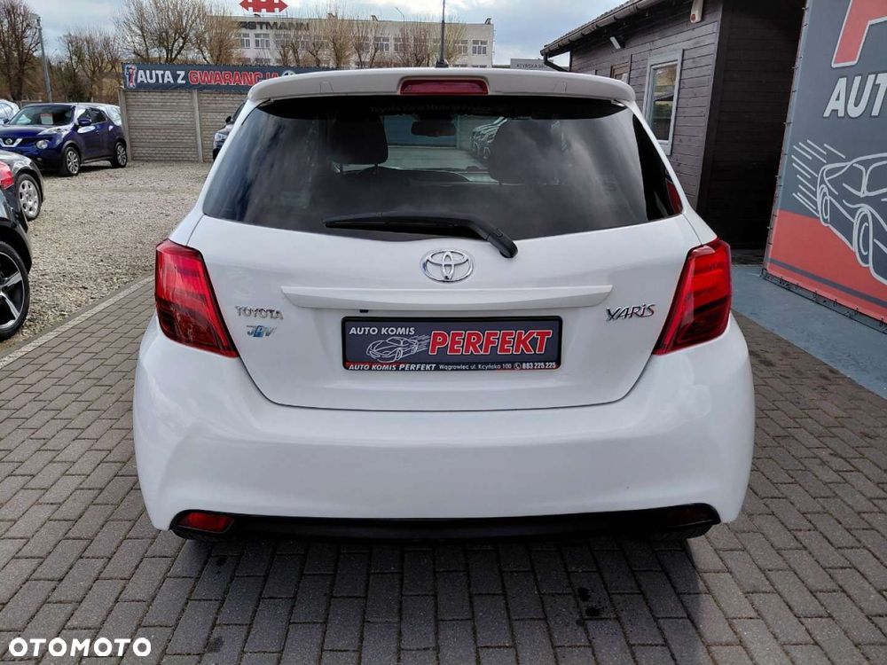 Toyota Yaris - 7