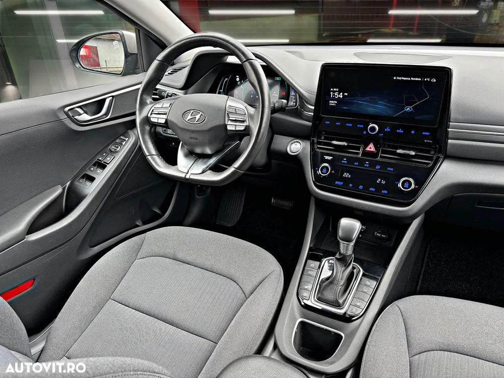 Hyundai IONIQ 1.6 GDI Style - 10