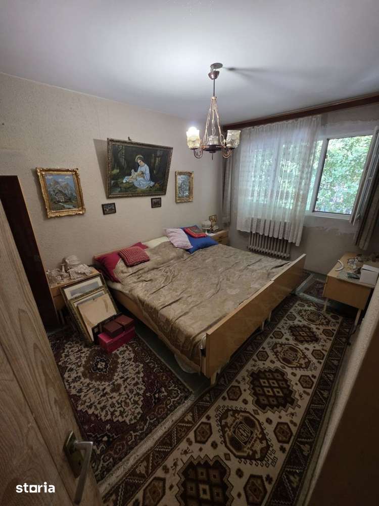 Vanzare 4 CAMERE - BERCENI – TURNUL MĂGURELE — fotografia 1