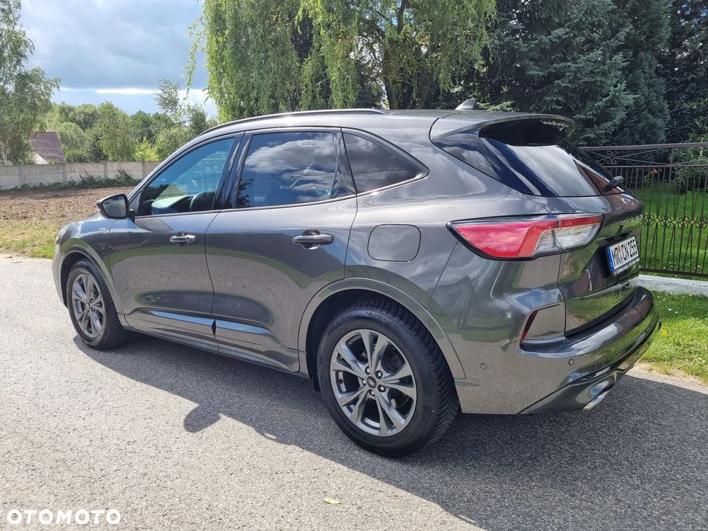 Ford Kuga 2.0 TDCi 2x4 ST-Line - 6