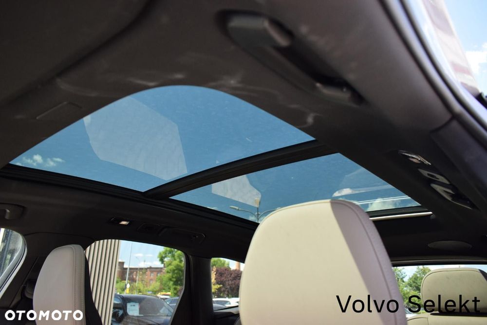Volvo XC 60 - 22