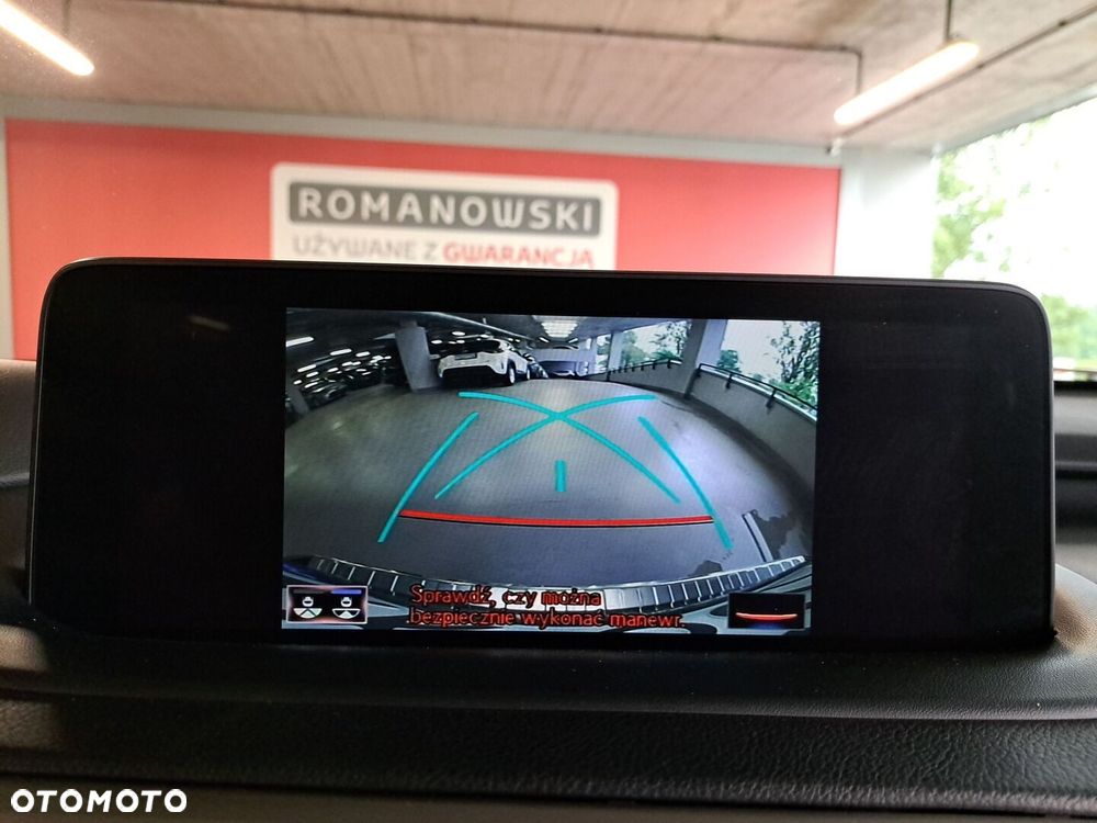 Lexus RX 450h F-Impression - 25