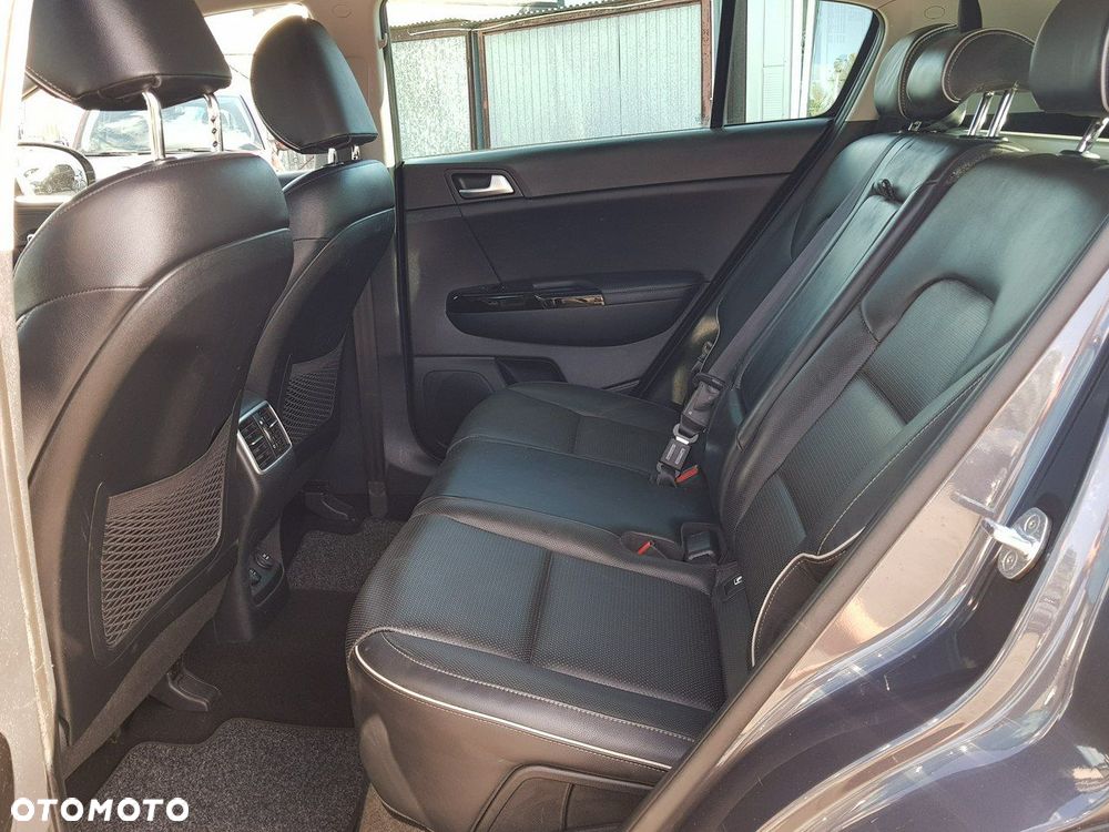Kia Sportage 1.7 CRDI 2WD Vision - 11
