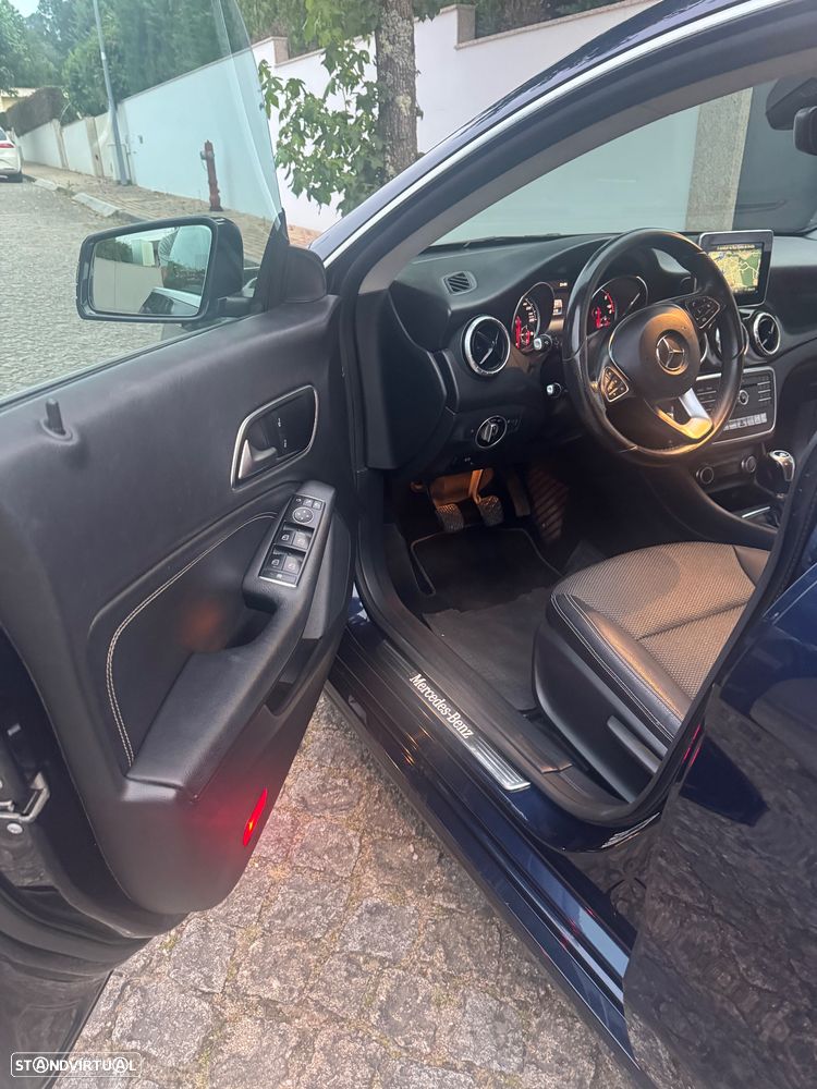 Mercedes-Benz CLA 180 d Shooting Brake - 10