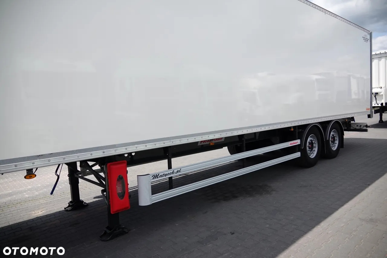 Fruehauf KONTENER / KOFFER / 2 OSIE / SAF / 2021 ROK / BARDZO MOCNA PODŁOGA: SZYNA-DESKA - 10