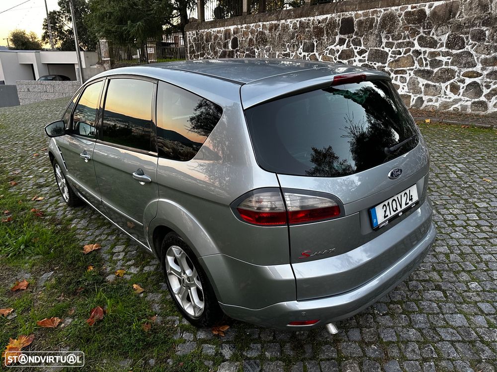 Ford S-Max 2.0 TDCi Titanium 7L - 14