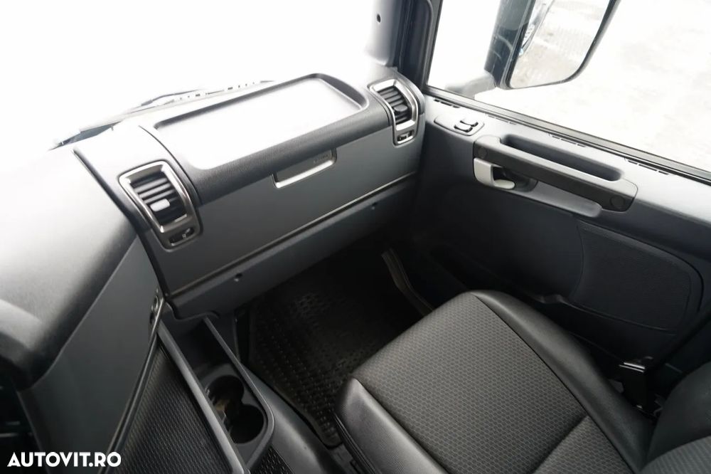 MAN G 490 / 8x4 / BASCULATOR SPATE / CLAPETĂ HIDRAULICĂ / CORTINĂ AUTOMATĂ / MANUALĂ / EURO 6 - 34