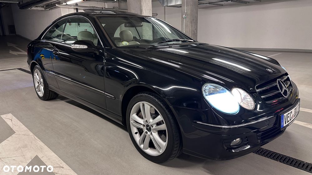 Mercedes-Benz CLK 350 7G-TRONIC Avantgarde - 2