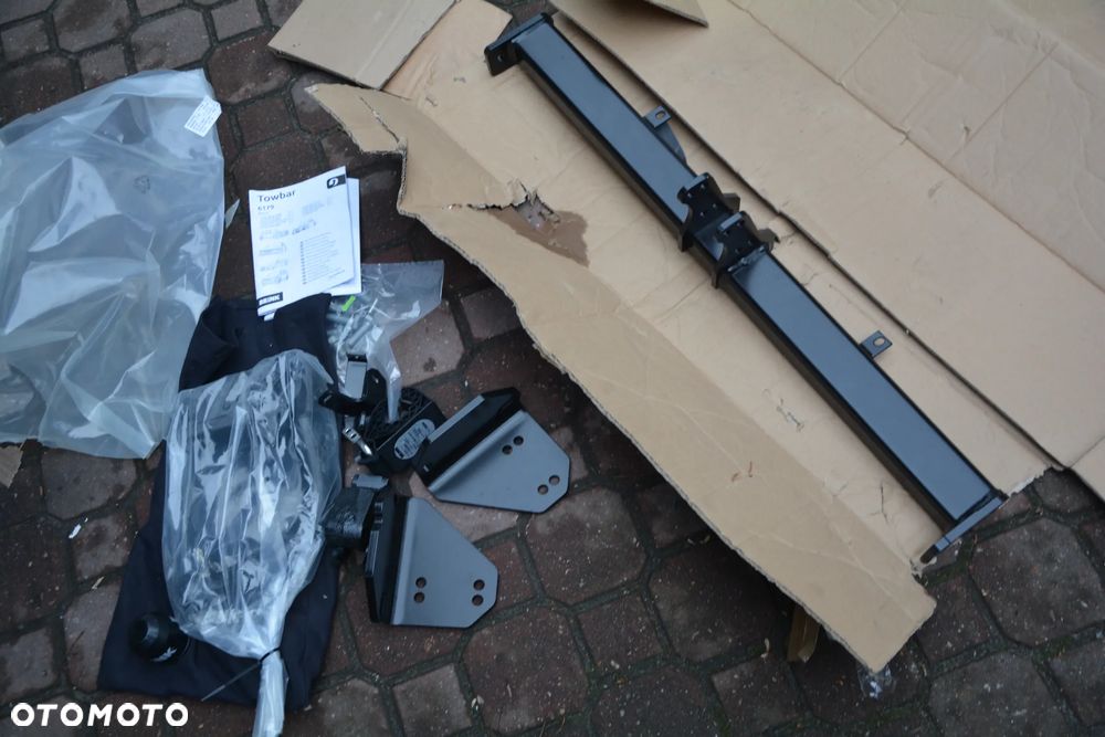 BMW  1/2/3/4 X1   -  hak Brink wypinany na klucz - 3