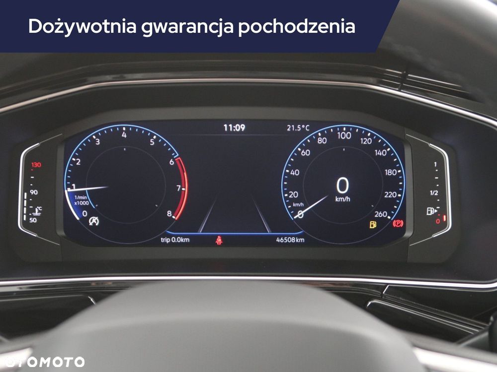 Volkswagen T-Cross - 13