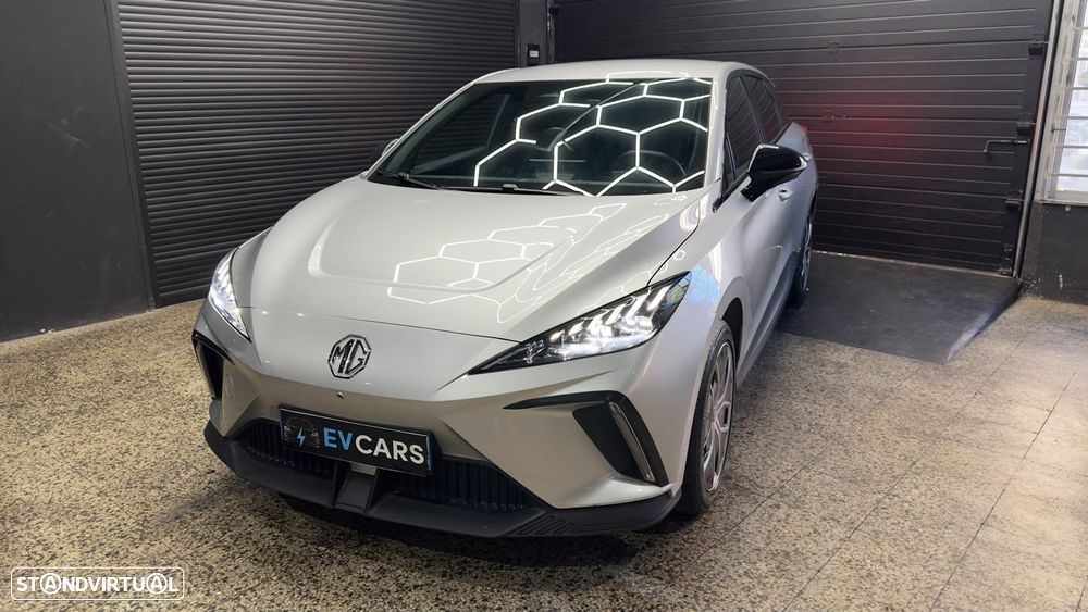 MG MG4 77 kWh Extended Range Luxury - 16
