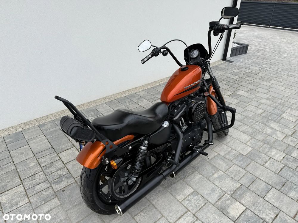 Harley-Davidson Sportster Iron 883 - 4