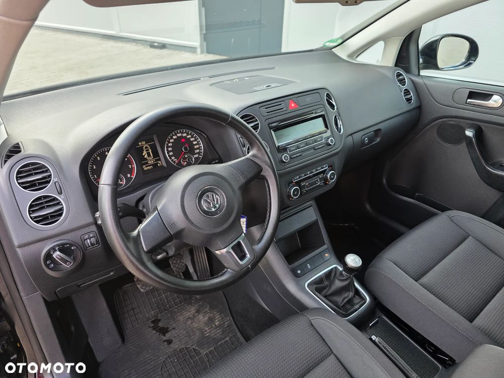 Volkswagen Golf Plus - 24
