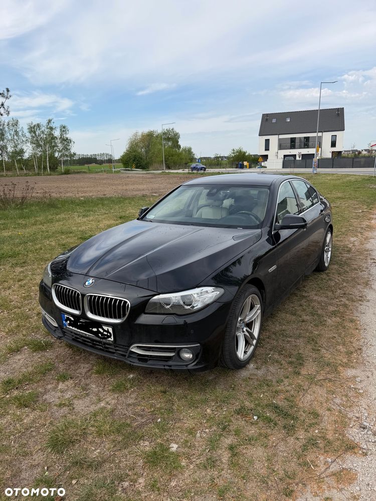 BMW Seria 5 520d xDrive - 1