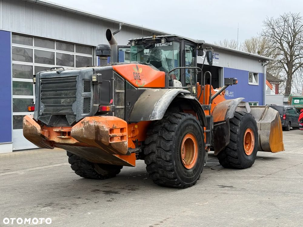 Hitachi ZW310-6 - 4